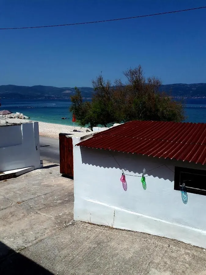 Holiday home Grandpa Beach House Slatine