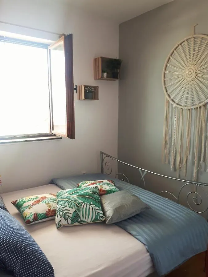 Holiday home Grandpa Beach House Slatine